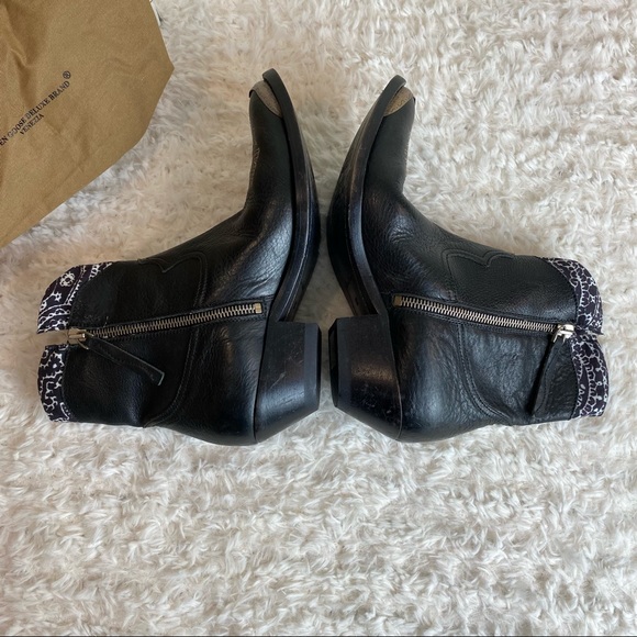 NEW Golden Goose Young Leather Western Bootie with Bandana Trim in Black - Picture 4 of 16